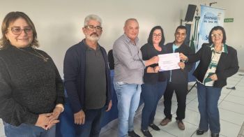 FOTOS - ENTREGAS DE CERTIFICADOS