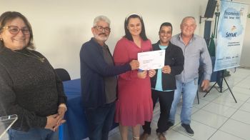 FOTOS - ENTREGAS DE CERTIFICADOS
