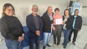 FOTOS - ENTREGAS DE CERTIFICADOS