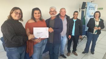 FOTOS - ENTREGAS DE CERTIFICADOS