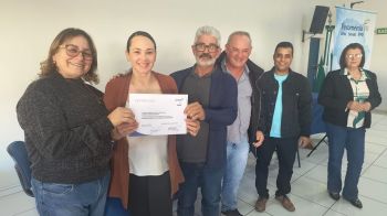 FOTOS - ENTREGAS DE CERTIFICADOS