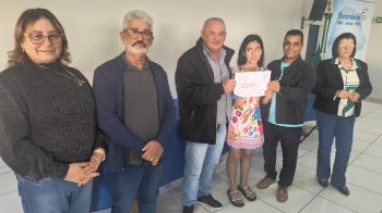 FOTOS - ENTREGAS DE CERTIFICADOS
