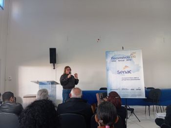 FOTOS - ENTREGAS DE CERTIFICADOS