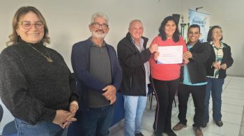 FOTOS - ENTREGAS DE CERTIFICADOS