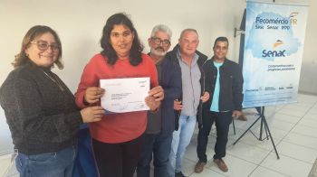 FOTOS - ENTREGAS DE CERTIFICADOS