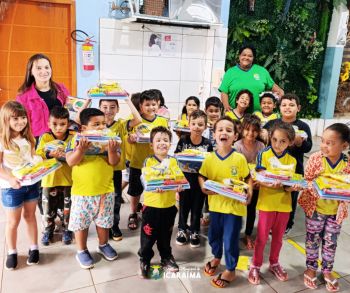 FOTOS - KITS ESCOLARES