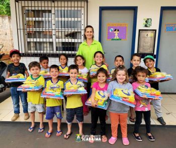 FOTOS - KITS ESCOLARES