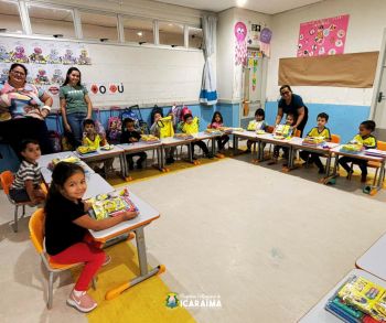 FOTOS - KITS ESCOLARES