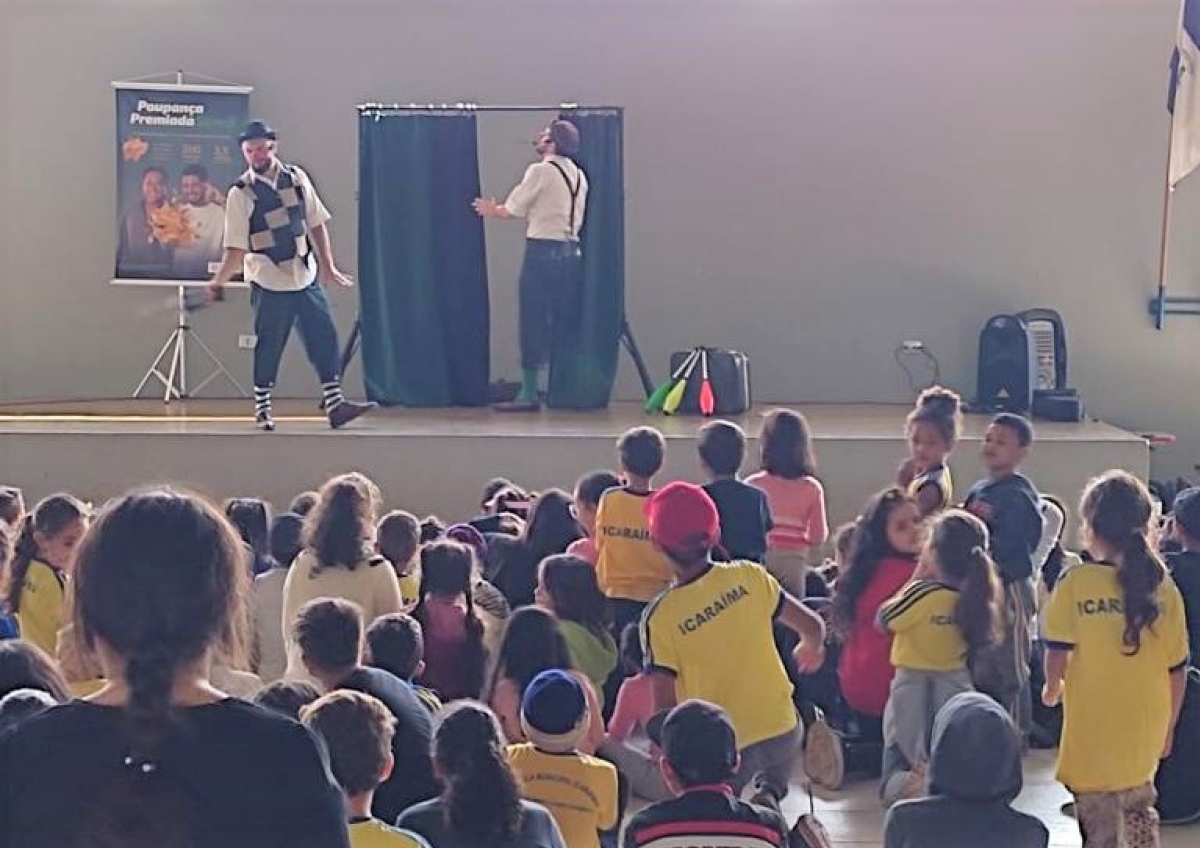 Icaraíma - Educação Financeira é apresentada através de peça teatral na Escola Municipal Thais Emerim 